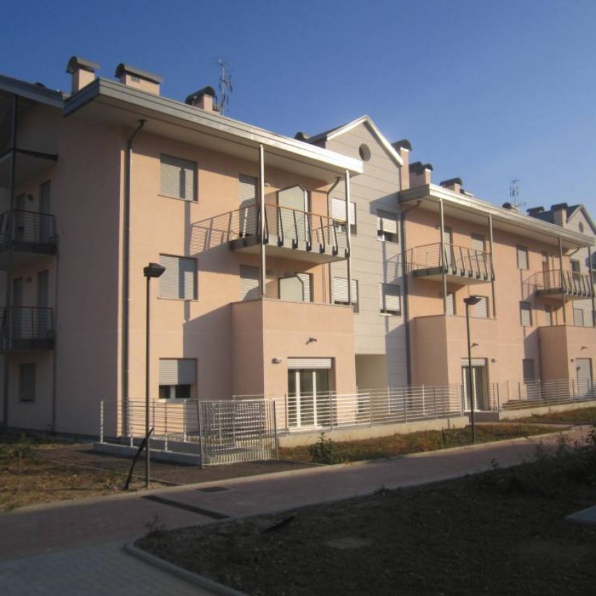 Pretti e Scalfi Immobiliare Complesso residenziale per alloggi 